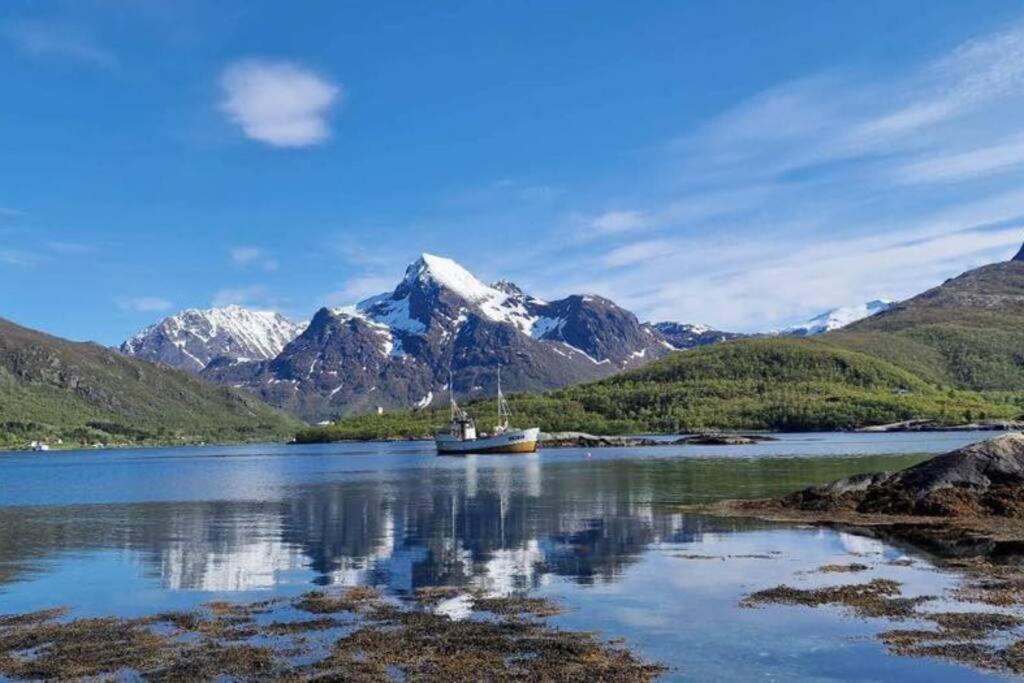 Sjarmerende Anneks I Sigerfjord, Vesteralen ソルトラン エクステリア 写真